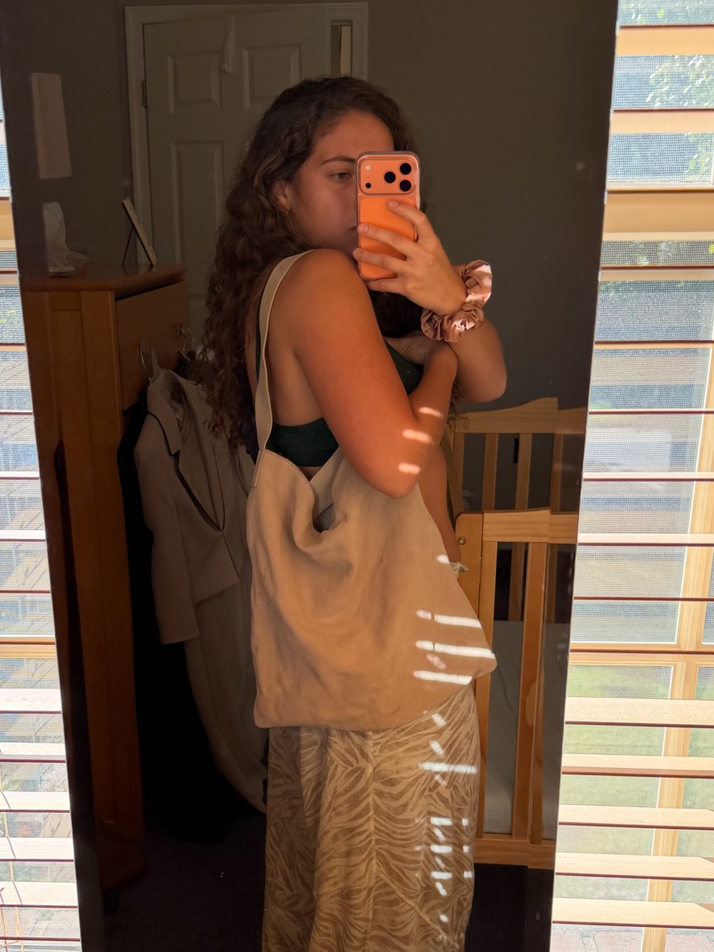Soft Beige Suede Tote – Casual Shoulder Bag